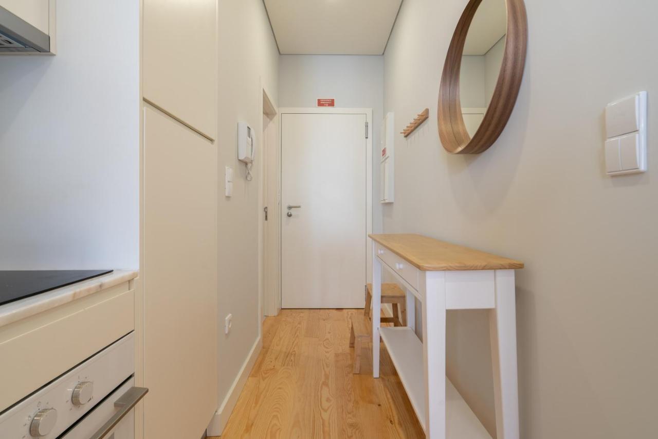 Host Wise - Enchanting Design Flat - Premium Location Porto Luaran gambar