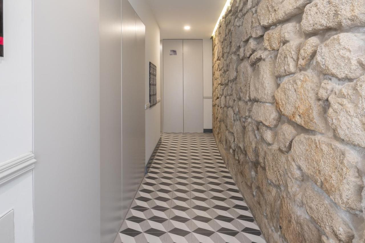 Host Wise - Enchanting Design Flat - Premium Location Porto Luaran gambar